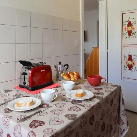 Europa 2-1 By Interhome Apartment