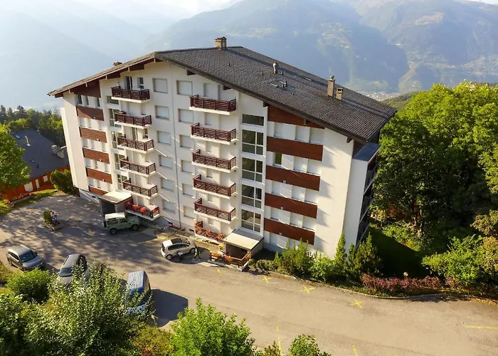 Europa Est 2 - 83 By Interhome شقة