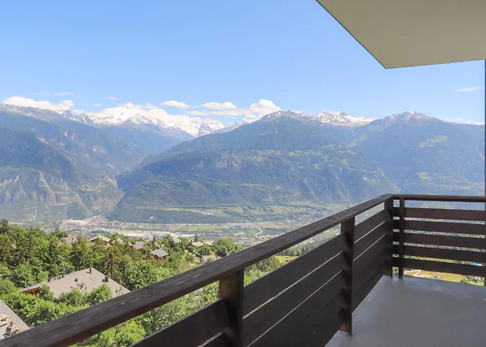 Europa Est 2 - 83 By Interhome