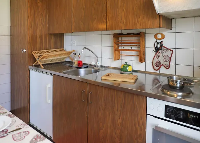 Europa Est 2 - 83 By Interhome *