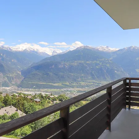 Europa Est 2 - 83 By Interhome